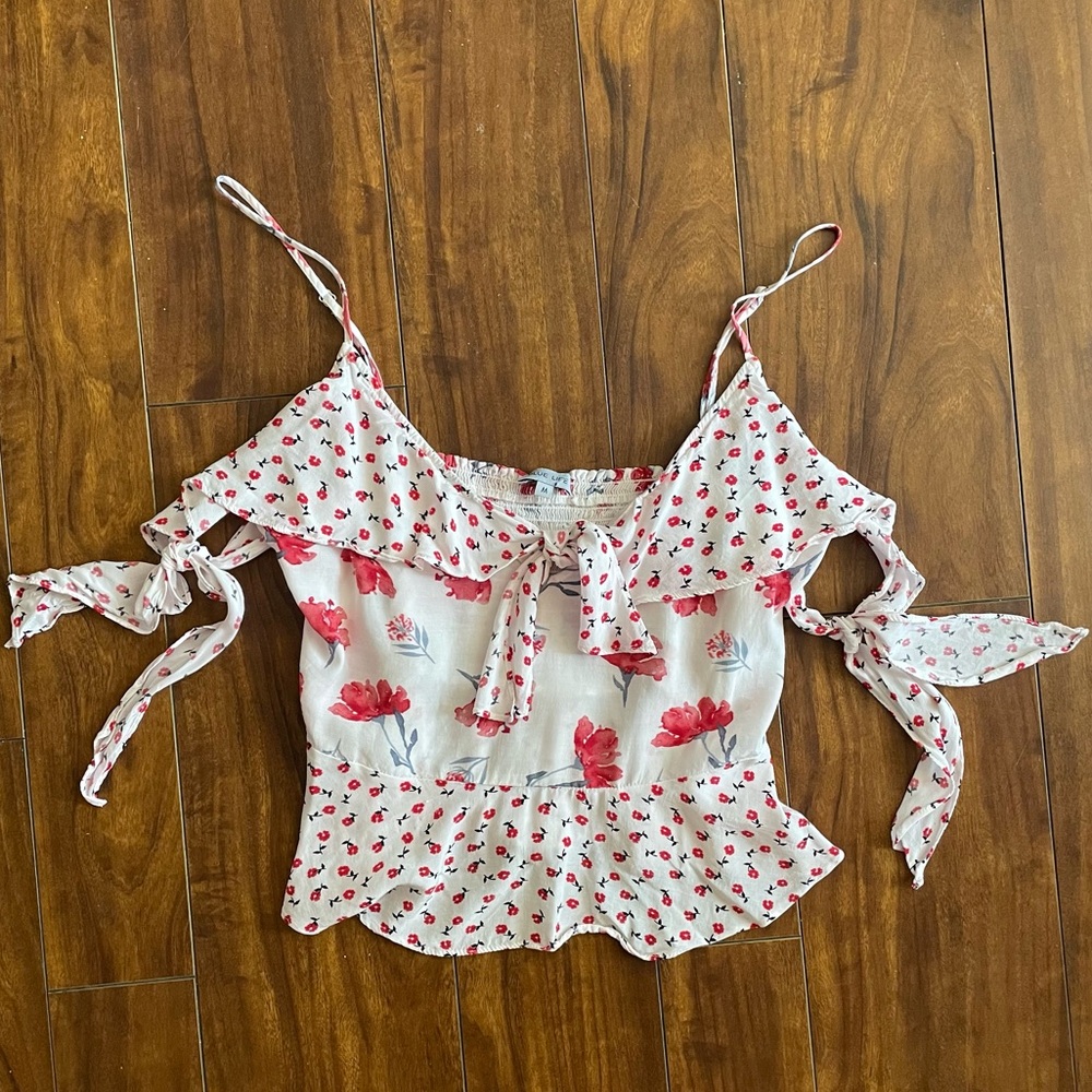 Blue life floral top